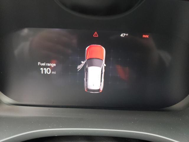 2022 VOLVO XC60 B5 MO YV4L12RK8N1924548