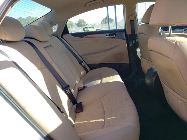 2015 Hyundai Sonata Hybrid VIN: KMHEC4A44FA132649 Lot: 69311191