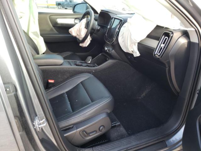 2019 VOLVO XC40 T5 MO YV4162UK5K2139085