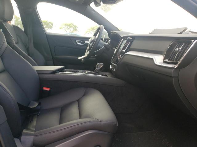 2020 VOLVO V60 T5 MOM YV1102EK7L2398384