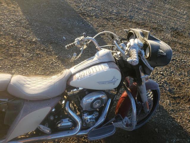 2009 HARLEY-DAVIDSON FLHX 1HD1KB4139Y686142