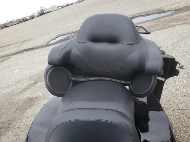 2020 HARLEY-DAVIDSON FLTRK 1HD1KZF19LB669426