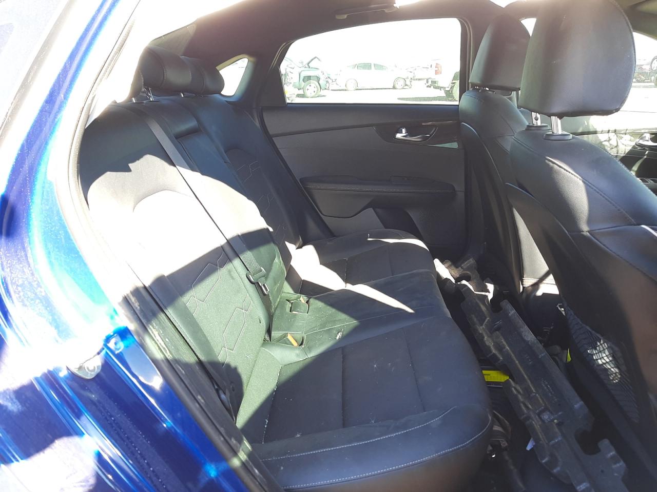 2021 Kia Forte - Image 6