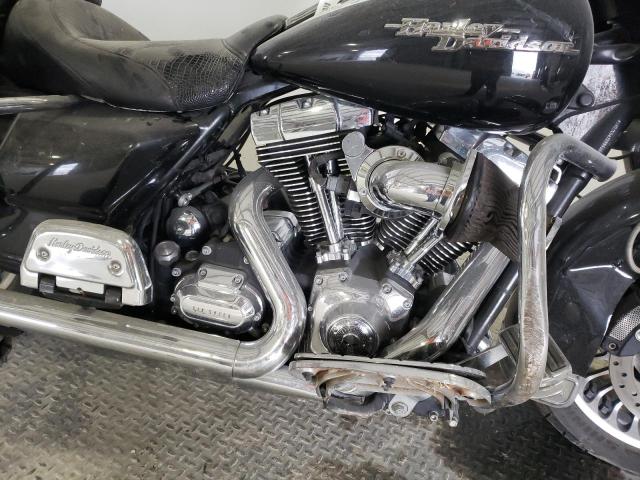 2009 HARLEY-DAVIDSON FLHX 1HD1KB4189Y616085