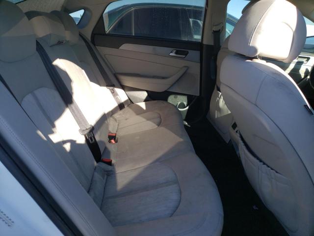 2016 HYUNDAI SONATA PLU KMHE14L27GA022276