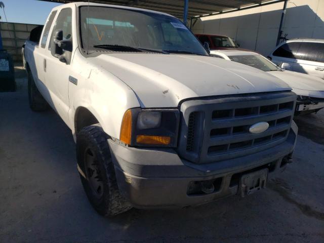 Salvage cars for sale from Copart Anthony, TX: 2006 Ford F250 Super