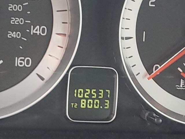 2011 VOLVO C70 T5 YV1672MC1BJ108947