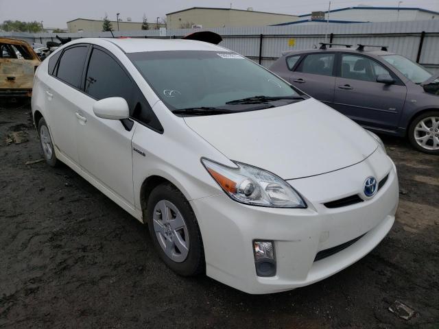 Salvage cars for sale from Copart Bakersfield, CA: 2011 Toyota Prius