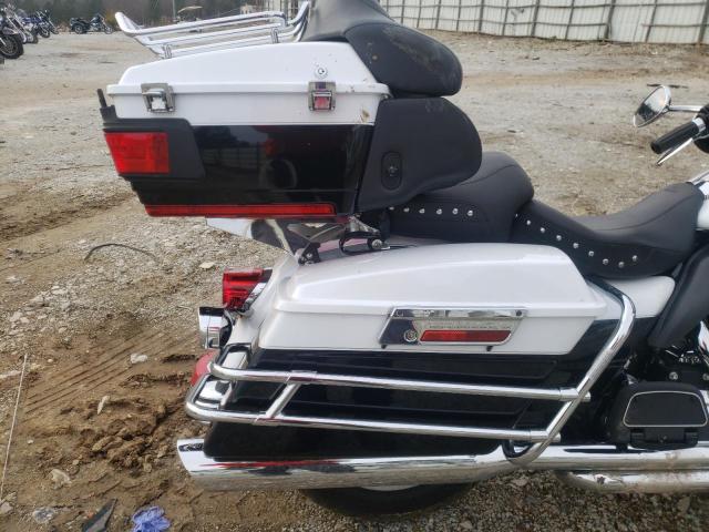 2009 HARLEY-DAVIDSON FLHTCU 1HD1FC4149Y693630