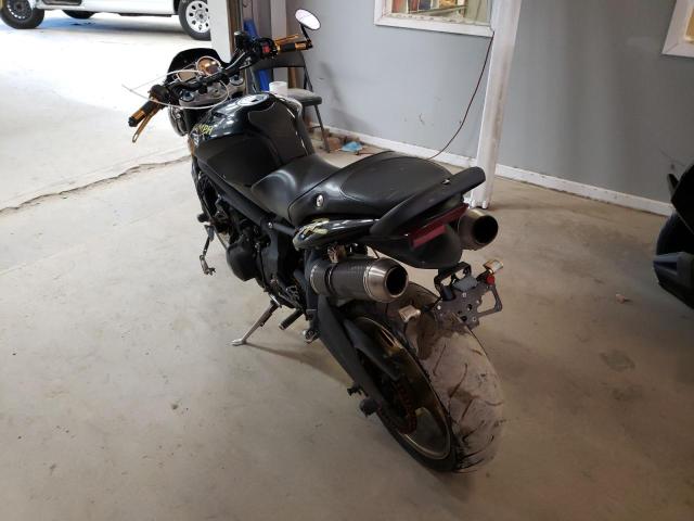 2010 TRIUMPH MOTORCYCLE STREET TRI SMTD02NE4AJ436235