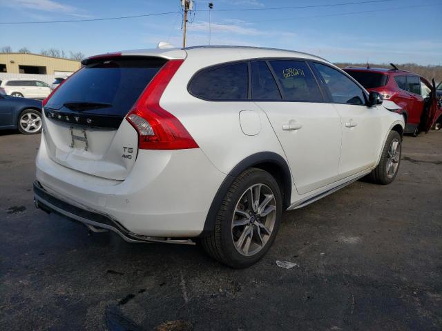2018 VOLVO V60 CROSS YV440MWK8J2045997