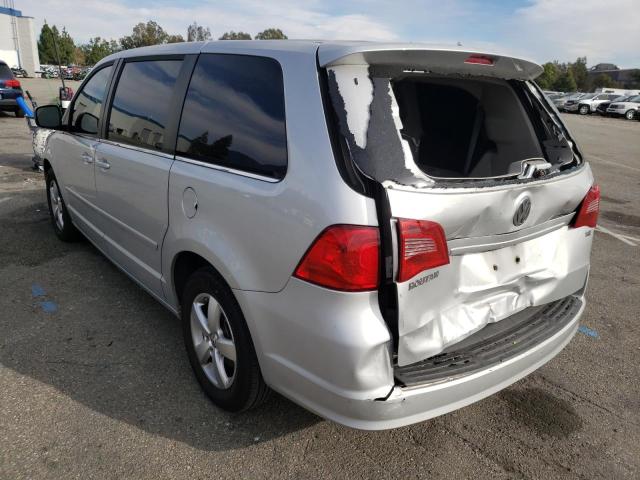 2010 VOLKSWAGEN ROUTAN SE 2V4RW3D17AR424086