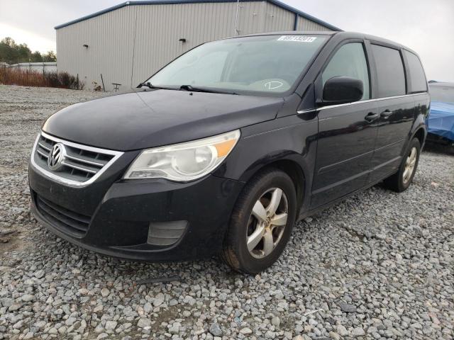 2010 VOLKSWAGEN ROUTAN SE 2V4RW3D15AR296298