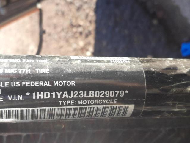 2020 HARLEY-DAVIDSON FLHC 1HD1YAJ23LB029079