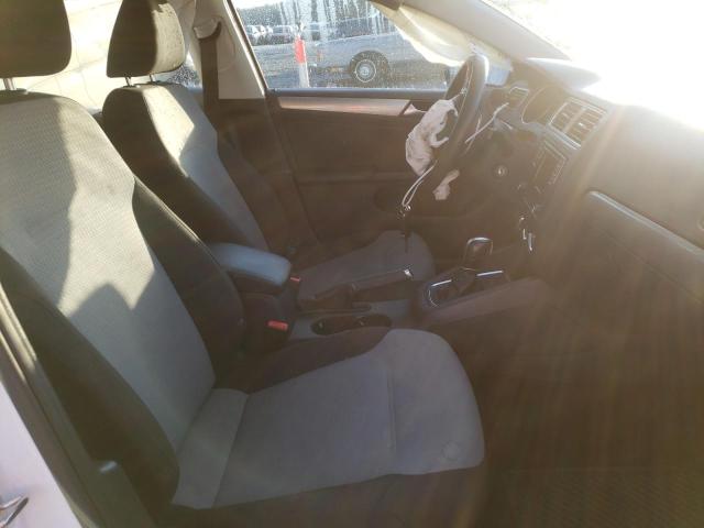 3VW2B7AJ9HM415052 Volkswagen Jetta S 2017. Фото: 4