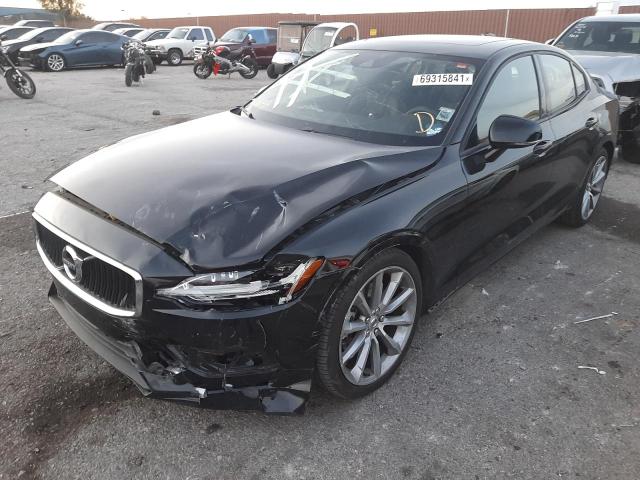 2020 VOLVO S60 T5 MOM 7JR102FK4LG065990