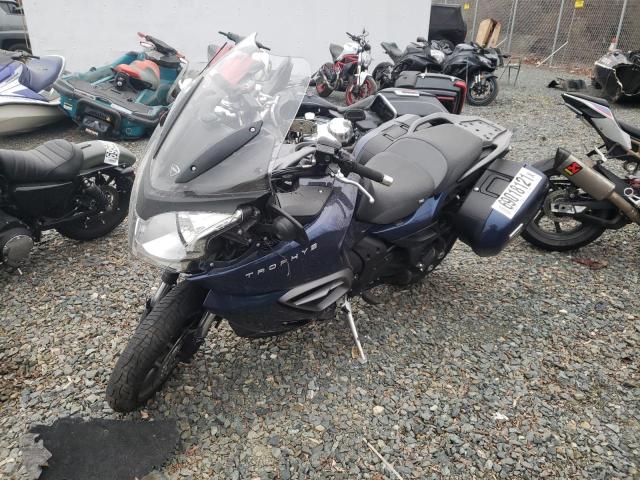 2015 TRIUMPH MOTORCYCLE TROPHY SE SMTH02XK0FJ658931