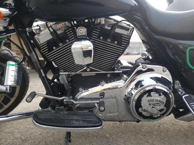 2011 HARLEY-DAVIDSON FLHX 1HD1KBM1XBB636816