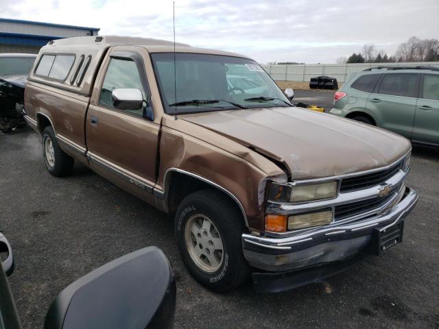 Salvage cars for sale from Copart Mcfarland, WI: 1994 Chevrolet GMT-400 C1