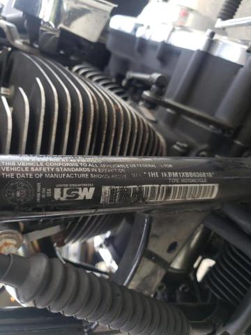 2011 HARLEY-DAVIDSON FLHX 1HD1KBM1XBB636816
