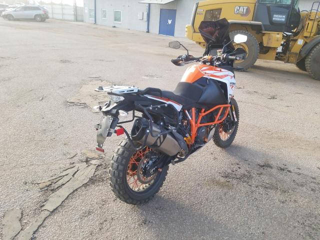 2018 KTM 1290 SUPER VBKV59406JM982051