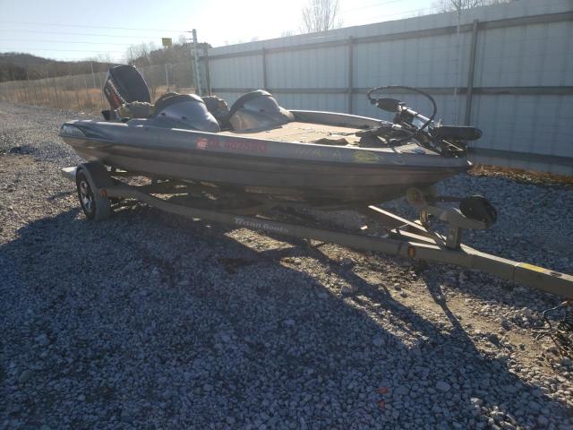 Salvage boats for sale at Prairie Grove, AR auction: 2003 Triton Boat