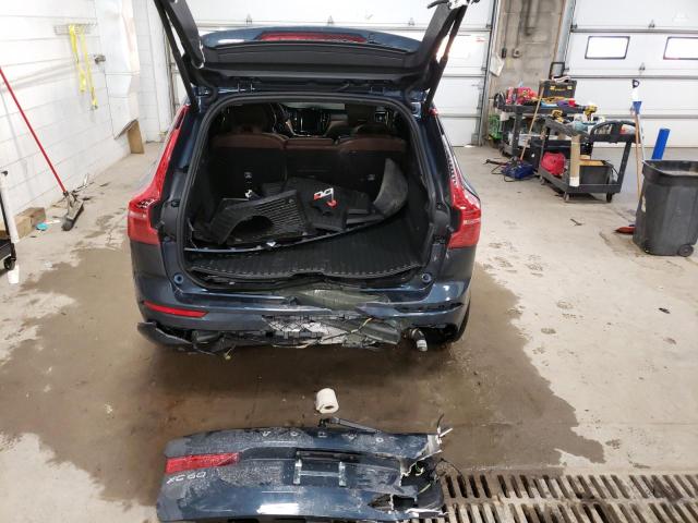 2022 VOLVO XC60 B5 MO YV4L12RK3N1954492