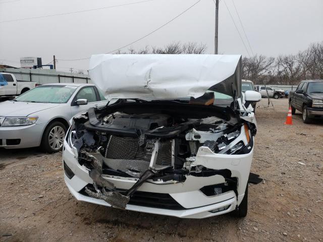 2018 VOLVO XC60 T6 MO YV4A22RK3J1023599