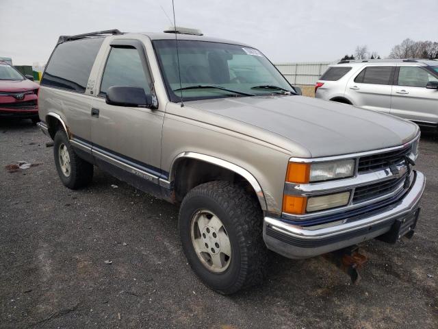 Salvage cars for sale from Copart Mcfarland, WI: 1998 Chevrolet Tahoe K150