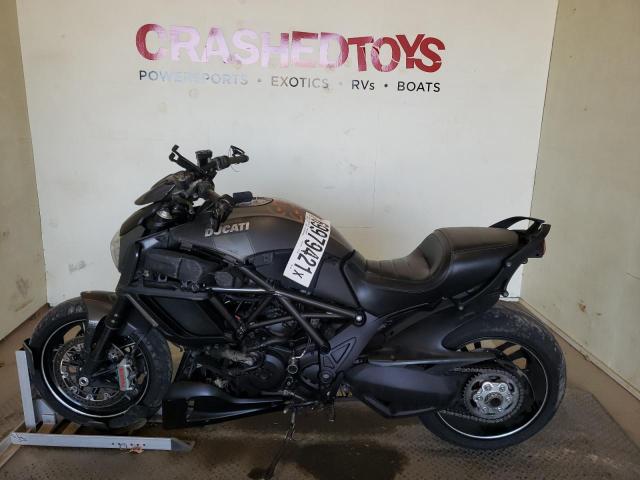 2016 DUCATI DIAVEL ZDM13BSW5GB029120