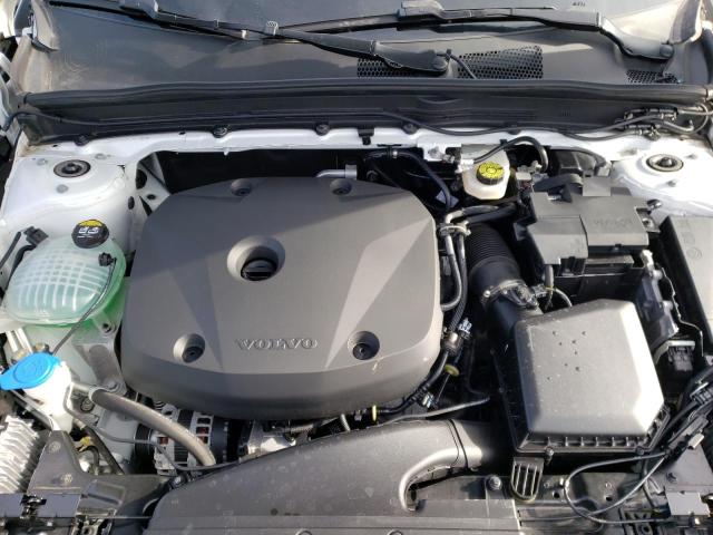 2021 VOLVO XC40 T5 MO YV4162UK5M2404106