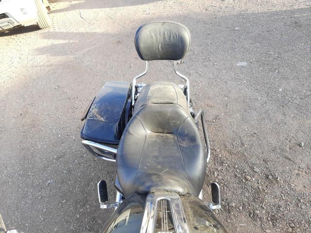 2010 HARLEY-DAVIDSON FLHX 1HD1KB41XAB619951