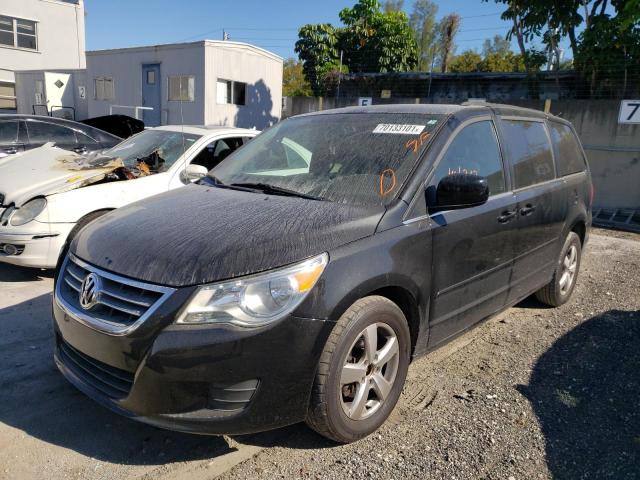 2011 VOLKSWAGEN ROUTAN SE 2V4RW3DG7BR695610