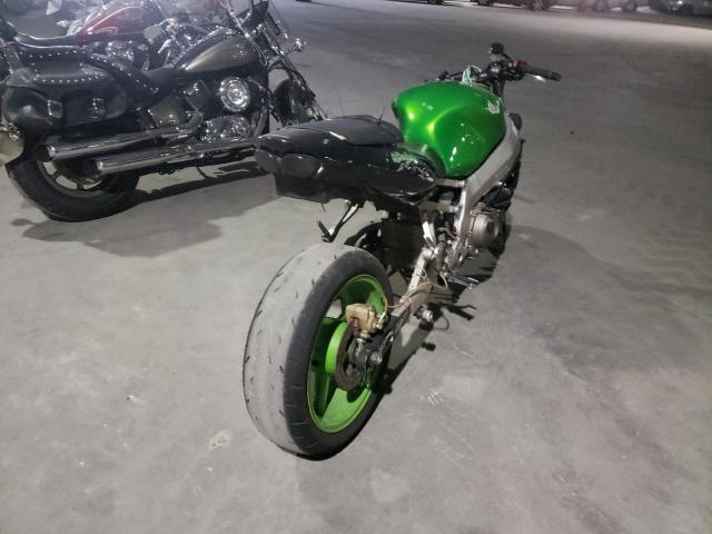 2002 KAWASAKI ZX900 F1 Z JKAZX2F162A001840