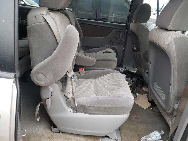 2010 TOYOTA SIENNA CE 5TDKK4CC0AS340151