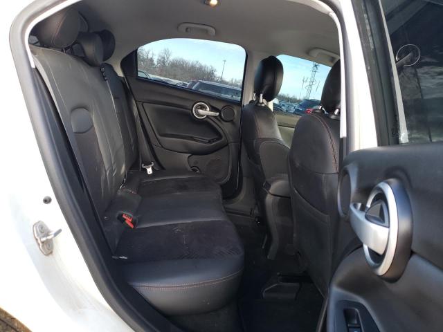 2017 FIAT 500X ZFBCFXCB2HP629797