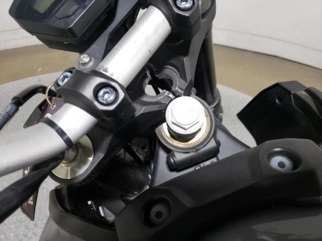 2016 YAMAHA FZ09 JYARN33EXGA010665