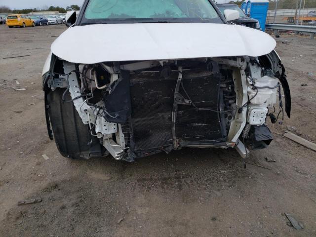 VIN 5TDBZRBH3LS513637 2020 Toyota Highlander, L no.9