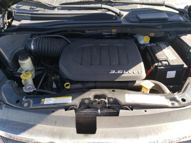 2011 VOLKSWAGEN ROUTAN SE 2V4RW3DG7BR695610