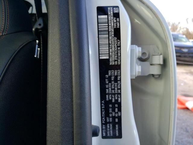2017 FIAT 500X ZFBCFXCB2HP629797