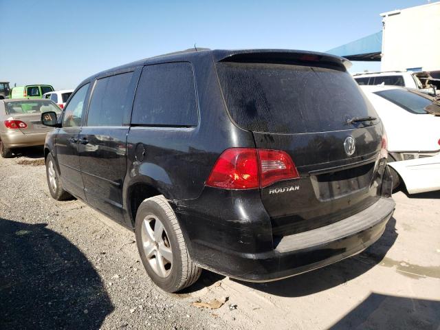 2011 VOLKSWAGEN ROUTAN SE 2V4RW3DG7BR695610