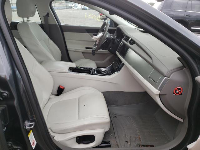 2016 JAGUAR XF PREMIUM SAJBD4BV2GCY19874