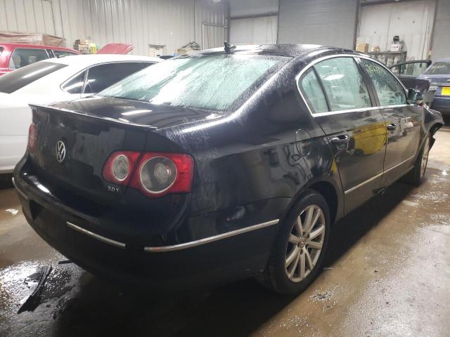 2010 VOLKSWAGEN PASSAT KOM WVWJK7AN5AE077095