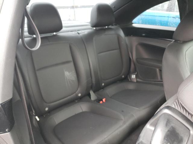 2016 VOLKSWAGEN BEETLE SE 3VWJ17AT0GM621536