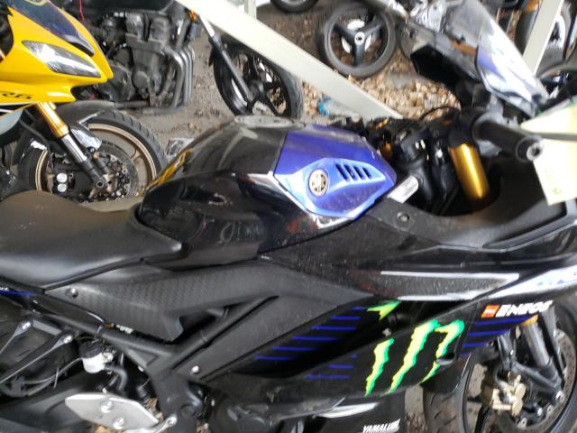2021 YAMAHA YZFR3 A MH3RH18Y5MK005108