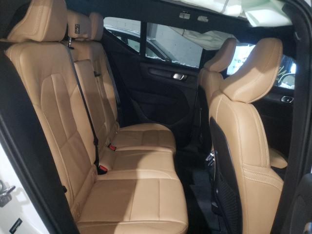 2021 VOLVO XC40 T5 IN YV4162UL6M2569641