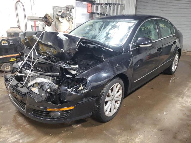 2010 VOLKSWAGEN PASSAT KOM WVWJK7AN5AE077095