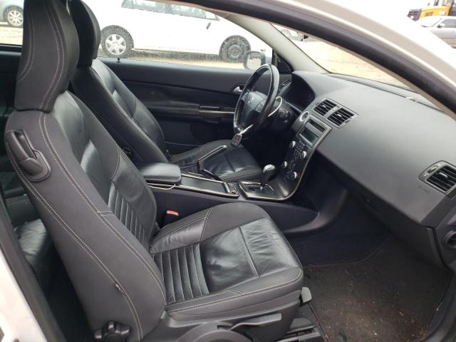 2011 VOLVO C30 T5 YV1672MK5B2233662