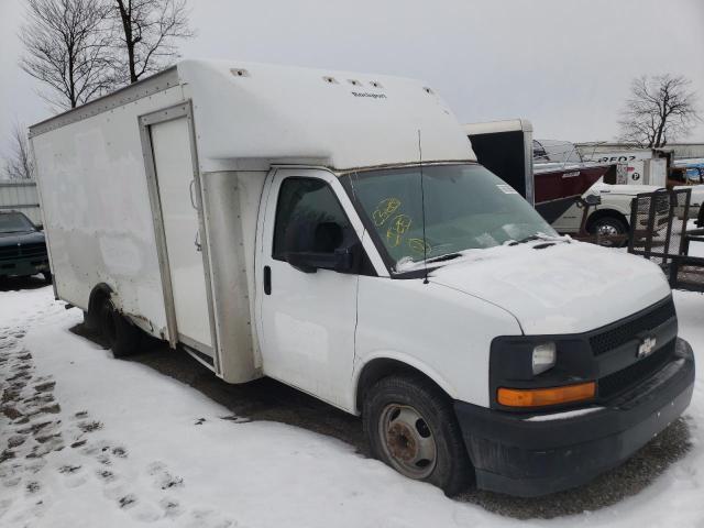 Salvage cars for sale from Copart Davison, MI: 2017 Chevrolet Express G3