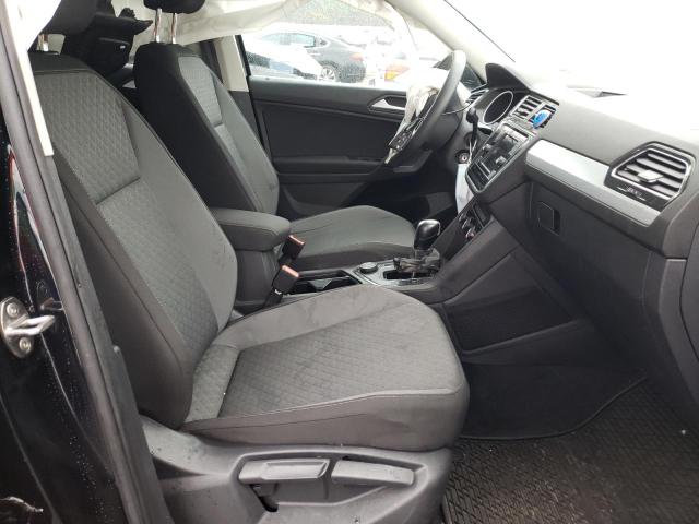 2019 VOLKSWAGEN TIGUAN 3VV0B7AX1KM049756